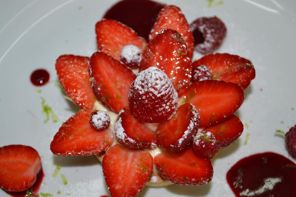 Logis Hotel Clair Matin เลอฌ็องบง-ซูร์-ลีญง ภายนอก รูปภาพ