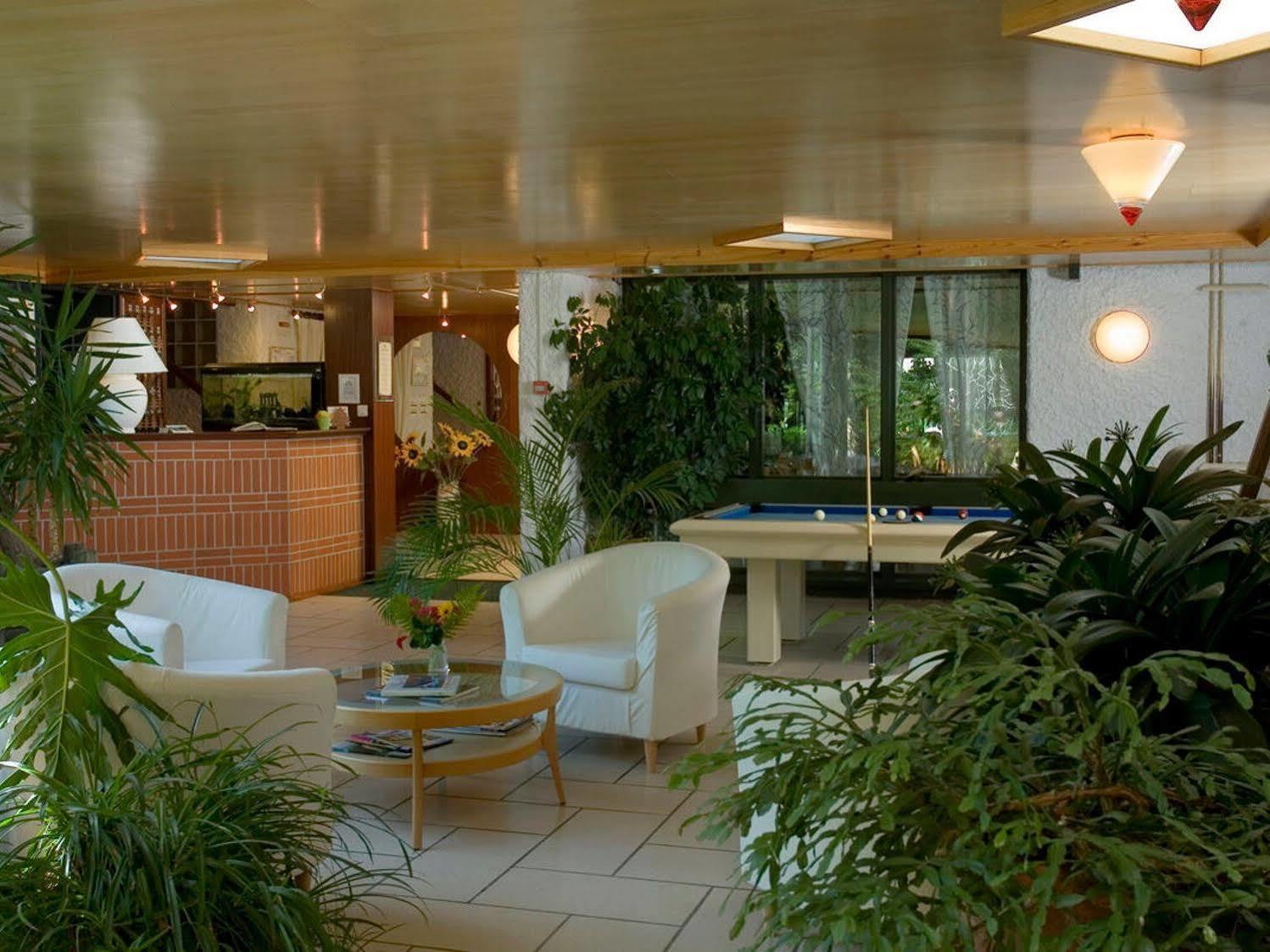 Logis Hotel Clair Matin เลอฌ็องบง-ซูร์-ลีญง ภายนอก รูปภาพ